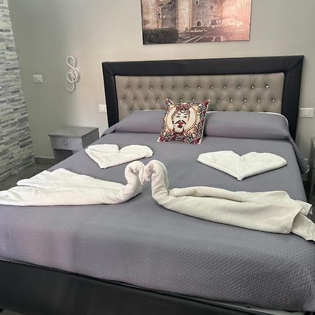 شقة Fanale House كاتانيا المظهر الخارجي الصورة